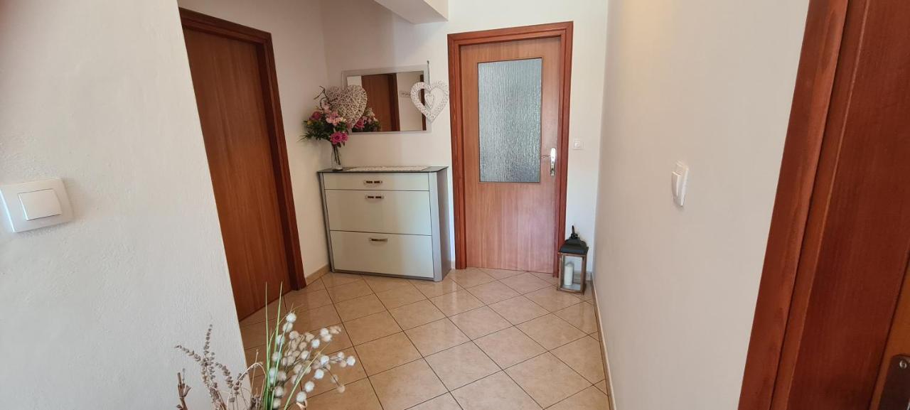 Apartman Mia Baska  Bagian luar foto